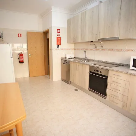 Meriteluna Sky Apartment *